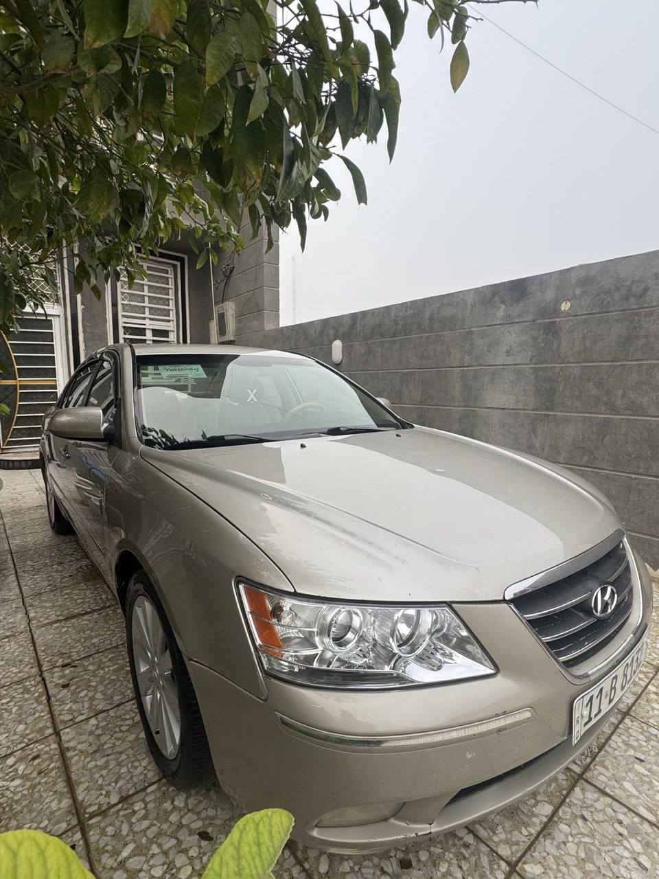 السلام عليكم. سوناتا 2009 رقم بغداد الدولي كفاله عامه ماعدا الجاملغ الأيمن فقط والجاملغ الايسر مصبوغ فقط اثر شخط.فول مواصفات فتحه تحكم استيرن فتحه سقف السيارة مال بيت الف دينار متذب عليها كير محرك كفاله تخم تاير باتري جديد حداديه جديده تبريد تدفئه كفاله السعر 128$ وبيها مجال قليل..
***********
