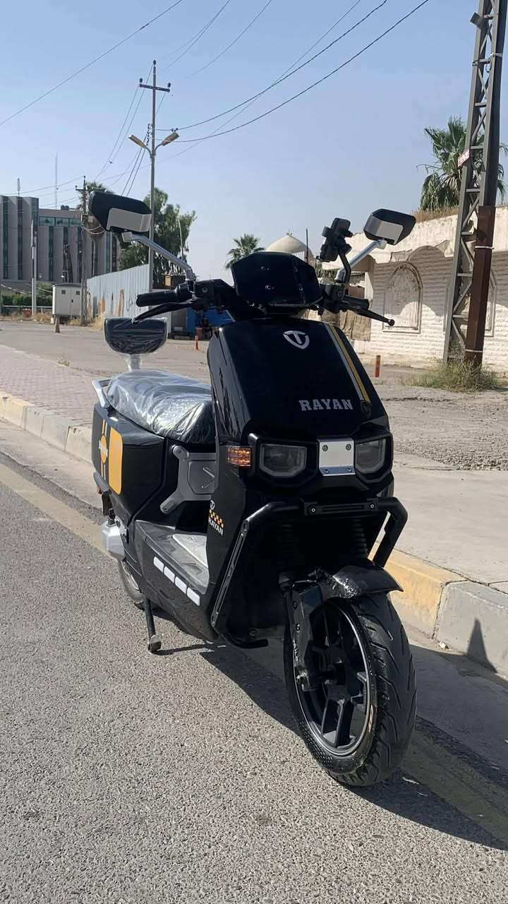 وحش الكون اسود فول
للبيع فقط نضيف حيل سعره 950وبي مجال للشراي فقط مكاني حي الوليد رقمي للشراي ***********
