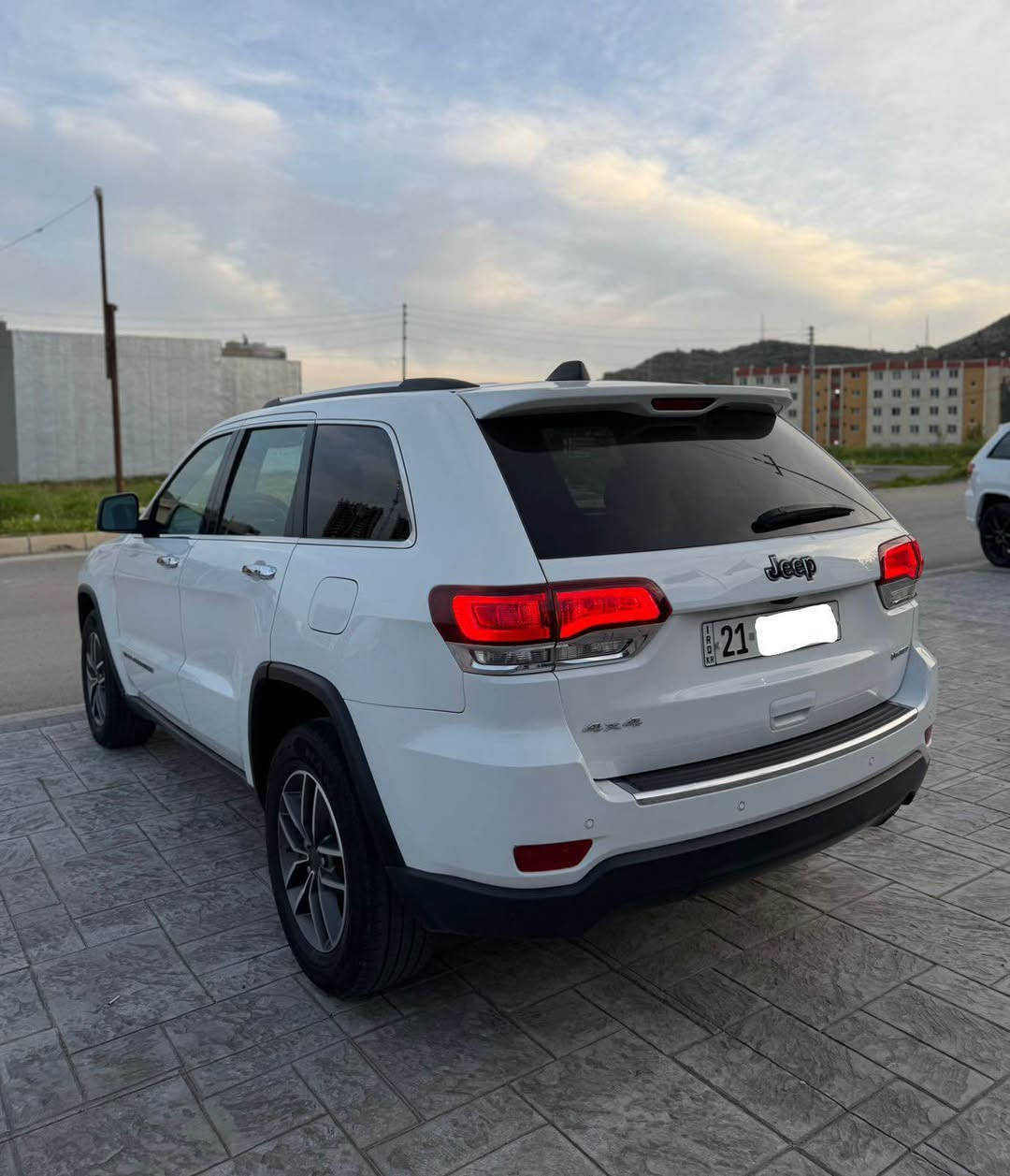 Jeep grand cheroki 2021 limited
جێب گراند چیرۆکی ٢٠٢١مواسەفات لمیتید دەبڵ ئەکسل سڵایت سندوق شەفت شەخاڵ کوشن و سوکان گەرم لایت لید حەساسی پشتەوە کامێرە ٨٨ هەزار ڕۆشتووە دوو پارچەو نیوی  بۆیاخە گێڕ و مەکینەی بێ کێشەیە نەکراوەتەوە سەنەوی نوێیە 
سعر:٢٢٣
0️⃣7️⃣5️⃣0️⃣1️⃣7️⃣7️⃣5️⃣9️⃣5️⃣8️⃣whatsapp-vibe
0️⃣7️⃣7️⃣0️⃣0️⃣1️⃣7️⃣5️⃣0️⃣6️⃣0️⃣ رانية, السليمانية


**إذا كنت صاحب هذا الإعلان وتريد حذفه لأي سبب، رجاءا أرسل رسالة إلى الدعم الفني**