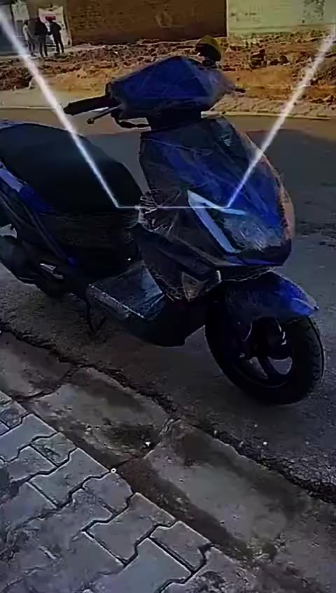 سلام عليكم شباب دراجاه  شنك هندي شد عراقي للبيع اوراق صولي  عوزاه بس كفار  امامي وبس ولباقي شرط مكفوله من كلشي برغي مامفتوح بيه لتصال عل رقم ***********
