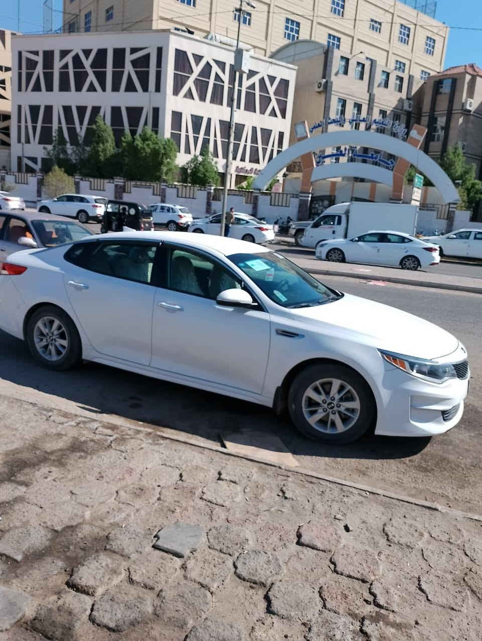 السلام عليكم ...كيا اوبتيما للبيع موديل 16...امريكي بسمي مداور ثاني يوم شرط مكفولة.. مكينه كير تبريد حداديه .. ضربة باب الصدر ضربه خفيفه عكس السابق مكان السياره ناصريه مركز مدينه عارضه 140وبيه مجال للشراي رقم الهاتف *********** اتصل وحياك الله
