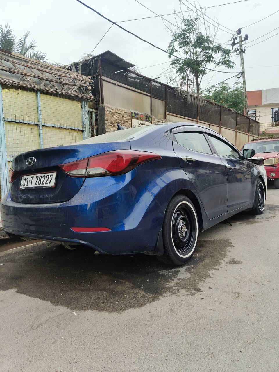 السلام عليكم النترا 2016 امريكي 
سونار مرفق

كير محرك جديد
صدر وتايرات خير من الله 
ادامه كامله منظومه البانزين 
سياره منقصه شي نشالله 
شوف سونار وخابرني 
السعر 110 وبيه مجال 
مكاني بغداد 
***********
