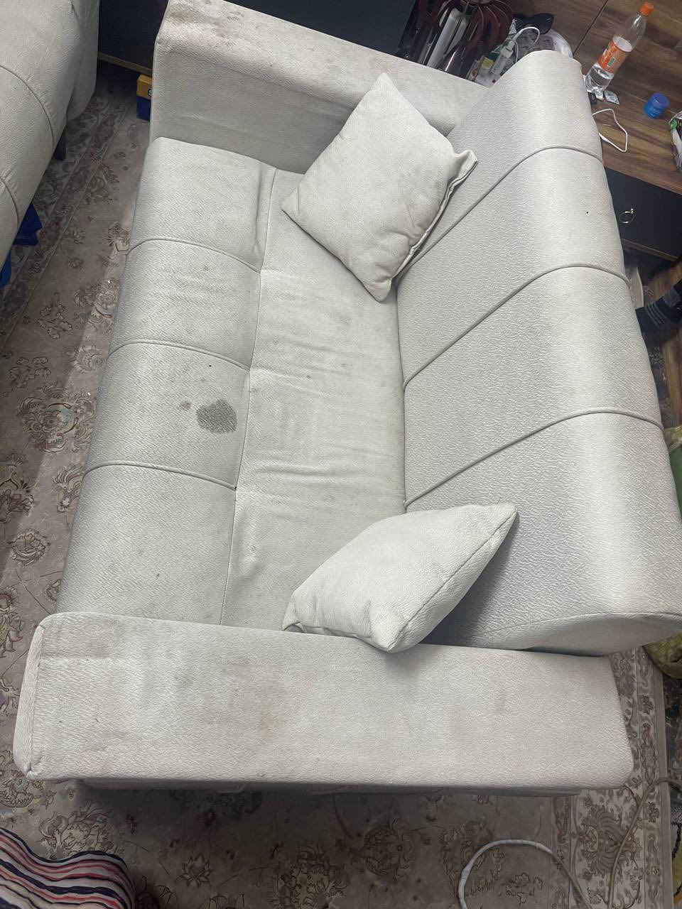 للبيع مستعمل( تخم +طبلات)⭕️⭕️⭕️
تخم 9 مقاعد 
نوع القماش كتان نظيف مابي اي ضرر ( فقط غسل )
السعر 350 وبي مجال

⭕️⭕️

الطبلات عدد 4 اللون اسود
السعر 80

للاستفسار خاص او على الرقم

0771 528 8385
