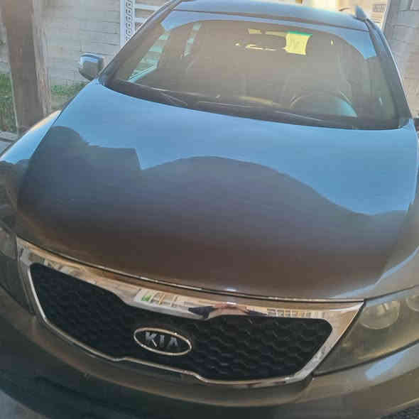 السلام عليكم سياره سيرانتو امريكي لبيع رقم صلاح الدين صبغ احزام ٧راكب محرك ٦ بيه تبخير  السعر ١٠٥
