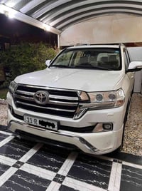 لاندكروزر ٤.٦ • ١٥٢٠٠٠ كم • رقم بغداد