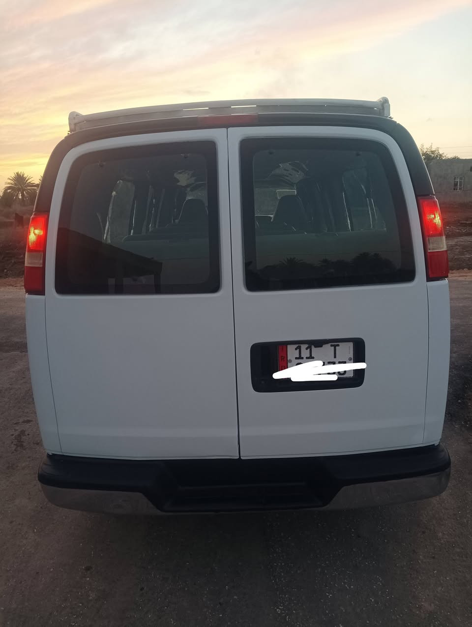 سلام عليكم سفانه للبيع رقم بغداد انكليزي تحول مباشر سنويه لل 29 السياره كفاله ماعد صبغ جماليه موديل 2008 مكينه 6100 كير الف السياره جاهزه دوشمه بلاديه مال شركه حديده جديد تخم تاير برجستون جديد ظفيره والقاعده جديد تبريد تدفائه السياره خير من الله  مكان سياره الحله ناحيه الطليعه رقم الهاتف ***********
