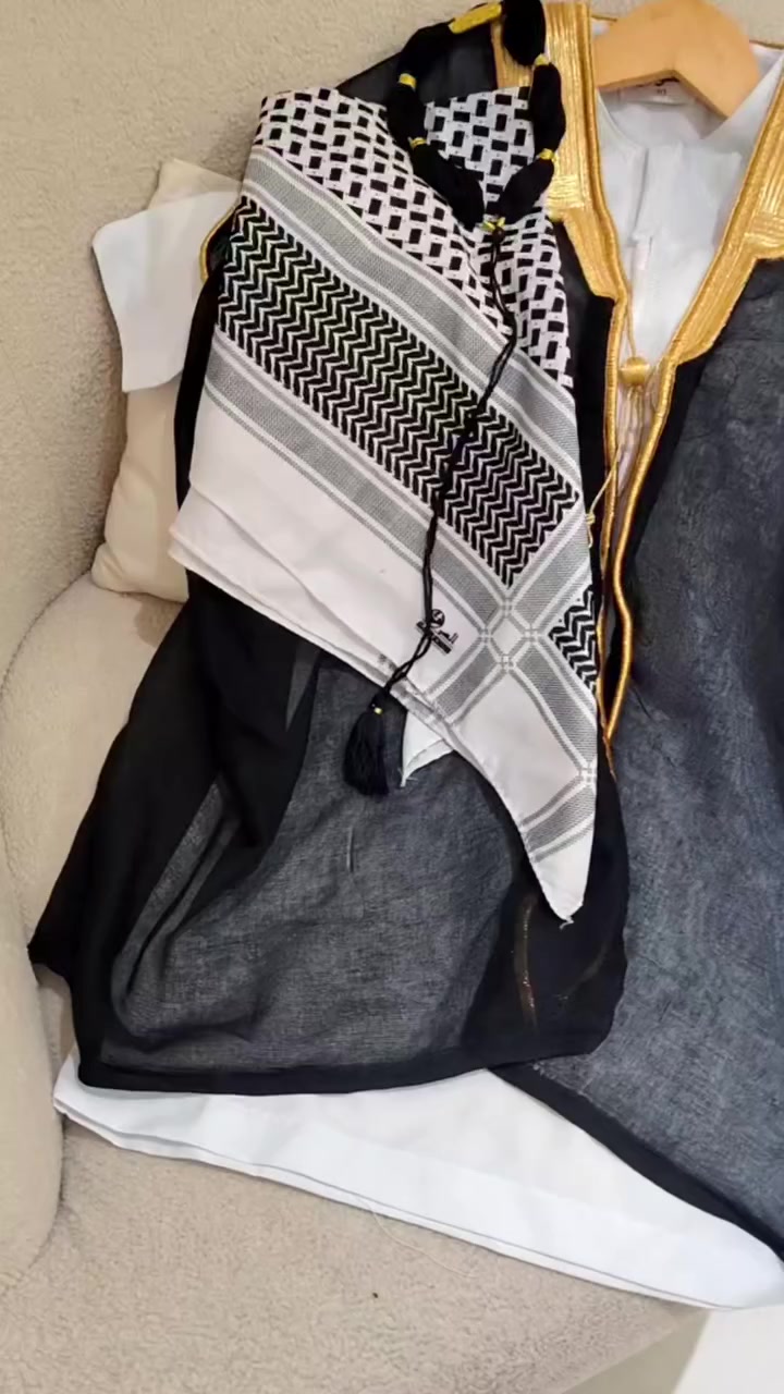 متوفرطقم كامل قياس ٣.٤
ومتوفر عبايه وعكال ب١٣
ومتوفره دشداشه وعكال ب١٣
متوفرره قياس اشهر 
ومتوفر قياس ٦.٧.٨.٩.
التزصيل مجاني لجميع محافضات العرااق
قطع قليله
عرض التوصيل مجاني  لمدة ٢٤ ساعه وينتهي


**إذا كنت صاحب هذا الإعلان وتريد حذفه لأي سبب، رجاءا أرسل رسالة إلى الدعم الفني**