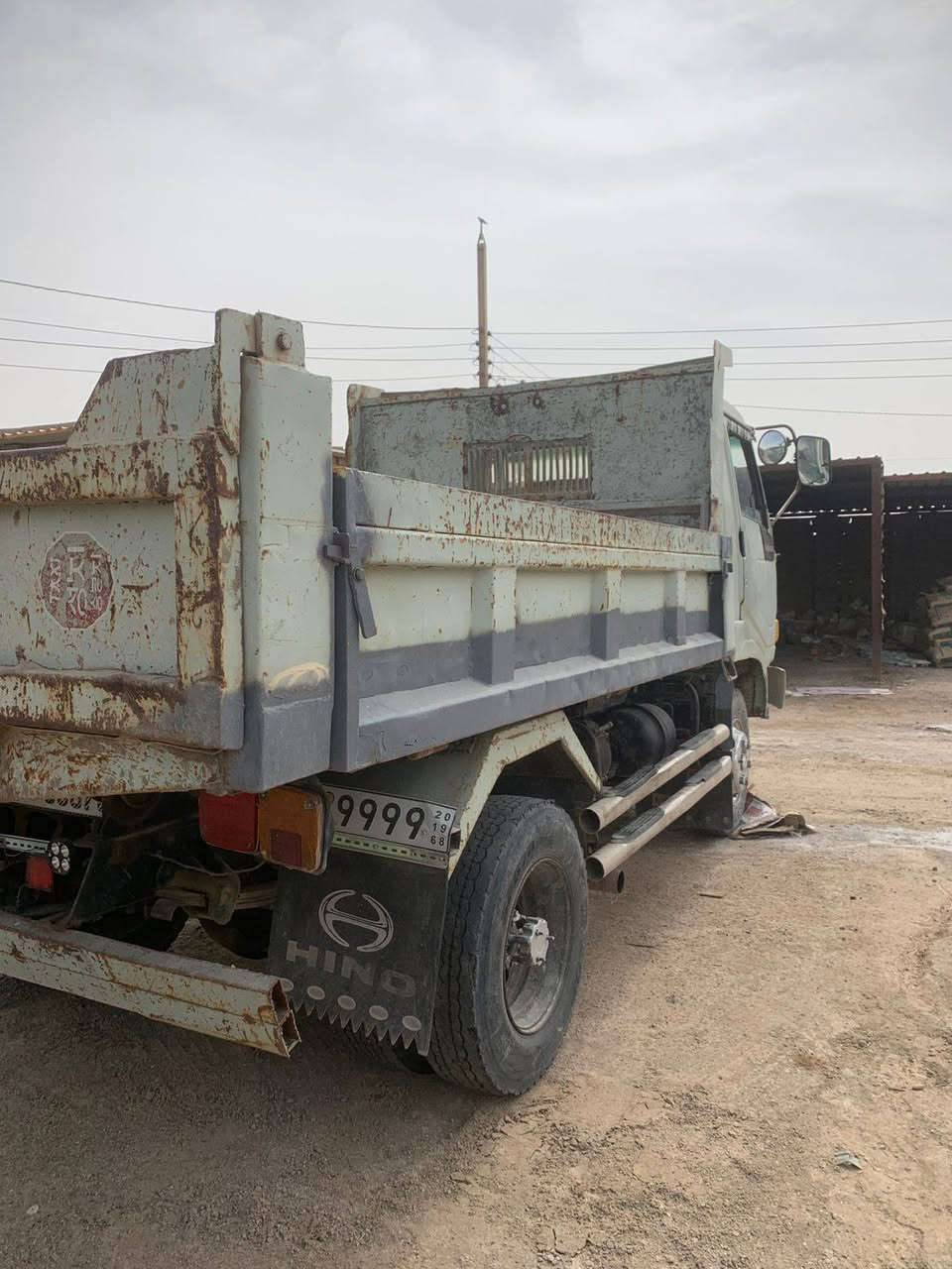 هينو 4طن قلاب بلاد موديل 93رقم دولي بابل باسمي محرك وكير وشاصي كفاله  السعر 70 ورقة مكاني ناصرية 
***********

***********
