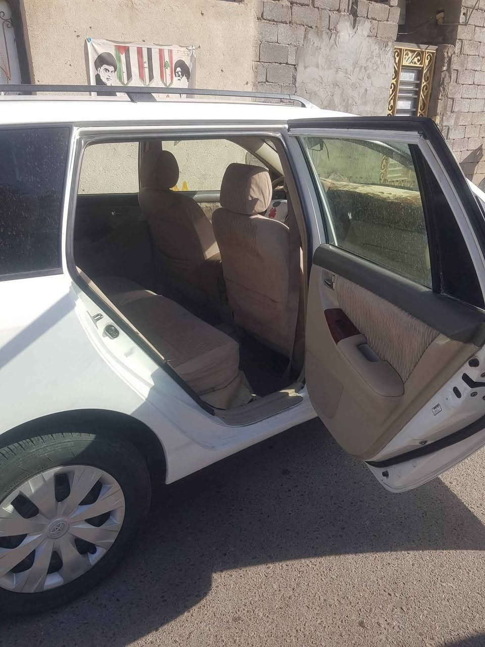 كورلا 2006 بيهه مكينه كامري ام الجف 2000 سياره بيهه صبغ قليل راعي سياره بل بصره ..*********** سعر 73 البصرة, العراق
