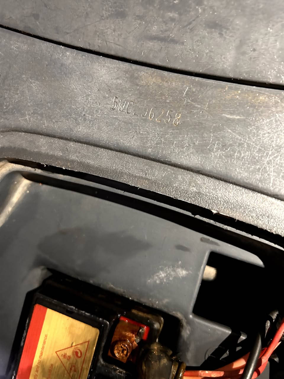 ماكس منغولي ٢٠٠٧ بلاد ختم واحد ٤٩ كفرات الاصليه نفس الختم موجودات ضامهن وصل معرض الحمداني بيها كفاله شغاله كلها نكره سلف باي وقت تريد معدلها وصل عدي ١١٠ شلعه تشك الكاع ب٧٥٠ بيها مجال حك الجيه المجال شي بسيط كربلاء شارع الدره *********** 
ختم ذيل.
ختم ركبه.
ختم صدر
ختم كاعيه
ختم مكينه
ختم جنطه.
ختم كفرات كله رقم واحد
