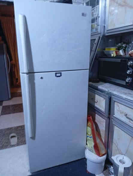 سلام عليكم ثلاجات مال كويت سعر وحده 200 وبيهه مجال عنوان بصره قبله***********
