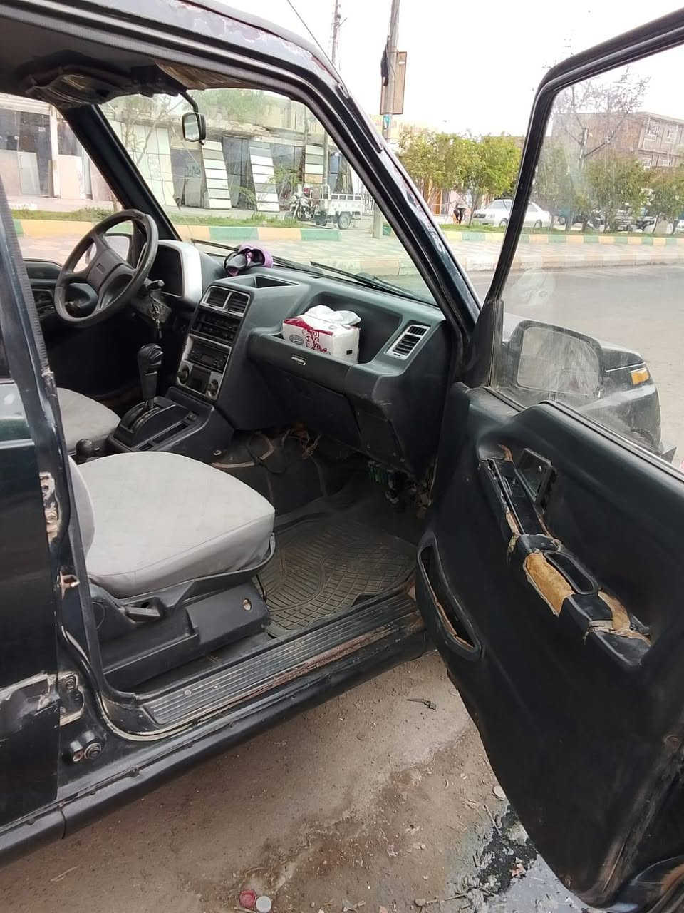 لبيع سوزوكي موديل 94 مشروع وطني مكاني الرفاعي سعر 30 ورقه (***********)
