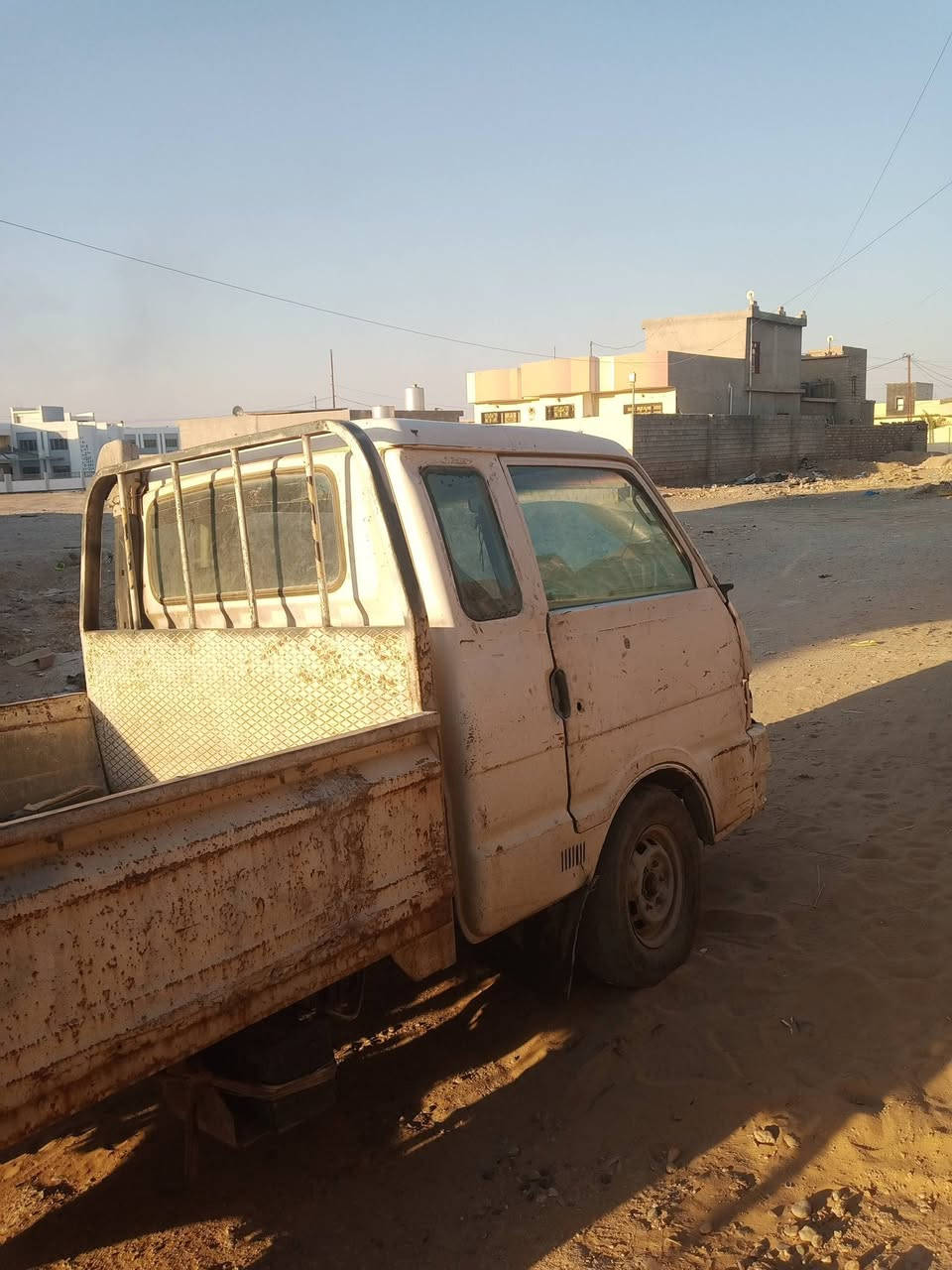 سلام عليكم كيه بنكو موديل96 كير شرط محرك بيه صرف تواير جدد سلف داينمون جديد باتري قبل عشر ايام شديتو سياره رادلها ترتيب سياره حبل حبل حبل حبل بدون لادكلي شبيها ما بيها كاتبلك تفاصيل مكان بيجي سعر 12وبيها مجال لشراي ***********
