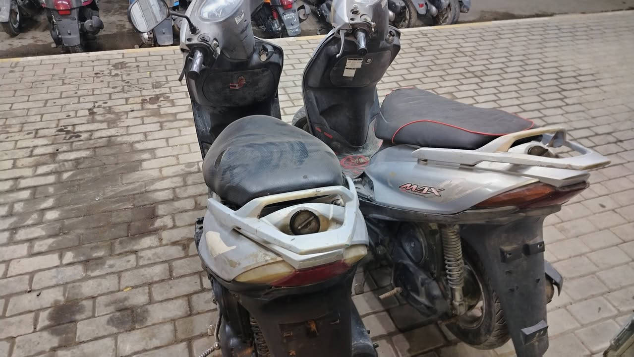 السلام عليكم
ماكس ١٤٠ شغاله نكره سلف مابيها اي نقص
٣٥٠ وبيهن مجال
للتواصل ***********
***********
او زورونا عند معرض مهندس للدراجات
سامراء حي سكك شارع
