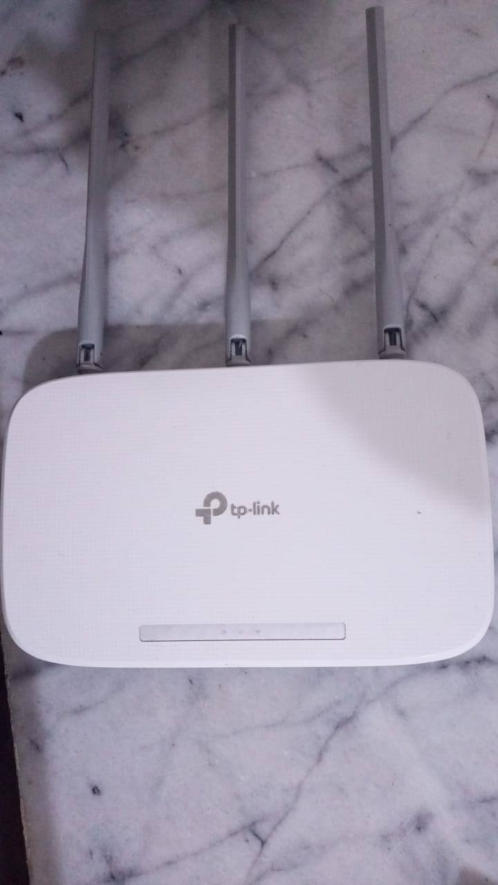 البيع العنوان البصرة التنومه الصالحيه ***********
