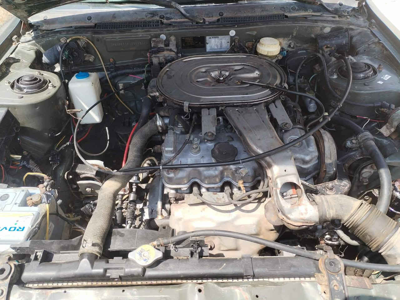مستبوشي موديل 90 فول اوتوماتيك بس كير عادي محرك معمر قبل يومين جديد صدر امامي خلفي جديد باتري جديد كهربائيات كلهه شغاله سياره جاهزه ماتصرف عليهه بس صبغ قفل مركزي اربع جامت كهرب صندوق كهرب يفتح ريمون ليت زينول سستم سماعات رقم الماني سنويه 27 نينوى كابون ماستر بيهه شرط التحويل ولا غرمات السعر19 قفل عنون موصل حي صدام بدون قصد بدون مروس أقره المنشور زين المو شاري لا خابر *********** اسيا ***********

