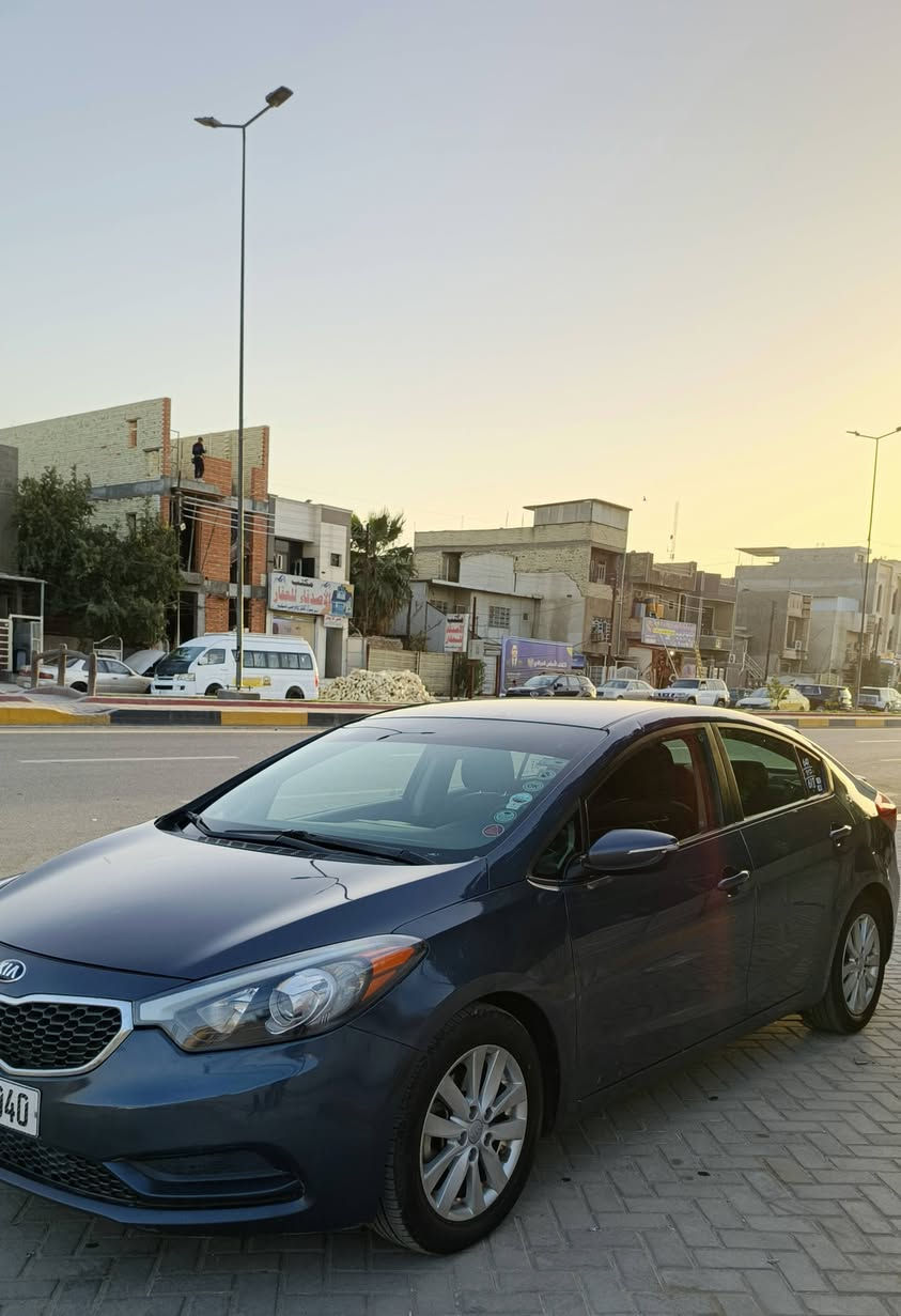 اسلام عليكم.. فورتي 16 رقم بغداد بأسمي محرك 1800 دوش حادثها جاملغ فقط بدون ايرباك..بدون دواخل..وبيها بابين جهة الراكب صبغ فقط هنا بغداد.. محرك كير مكفولات صدر امامي جديد داخل نضيف جدآ.. ماشية 110
للبيع فقط بغداد حي اور ***********
السعر 115 وبيها مجال
