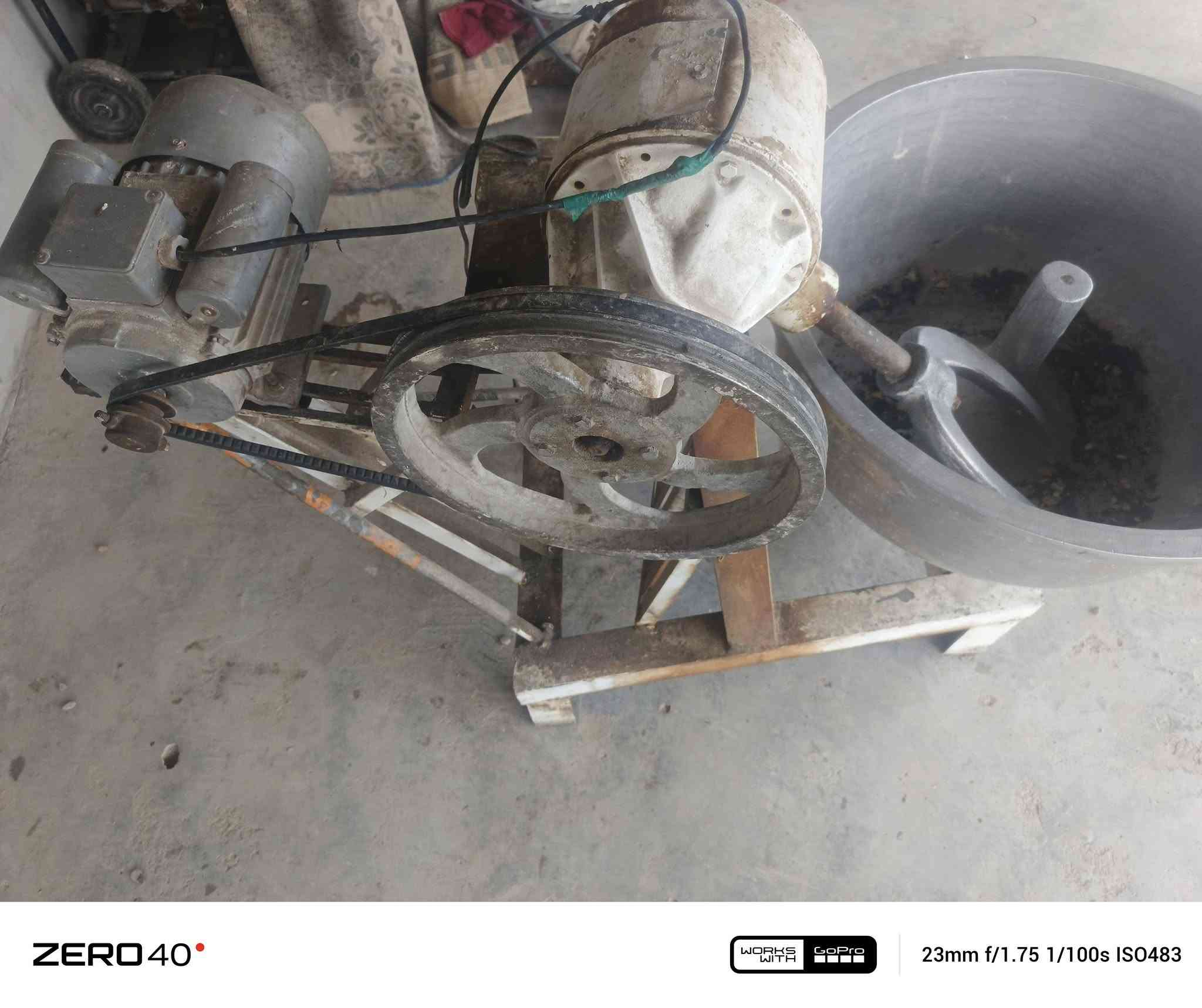 السلام عليكم عجانة للبيع مستعملة نضيفة
السعر ٤٠٠ وبيهه مجال
للاستفسار واتساب ***********
