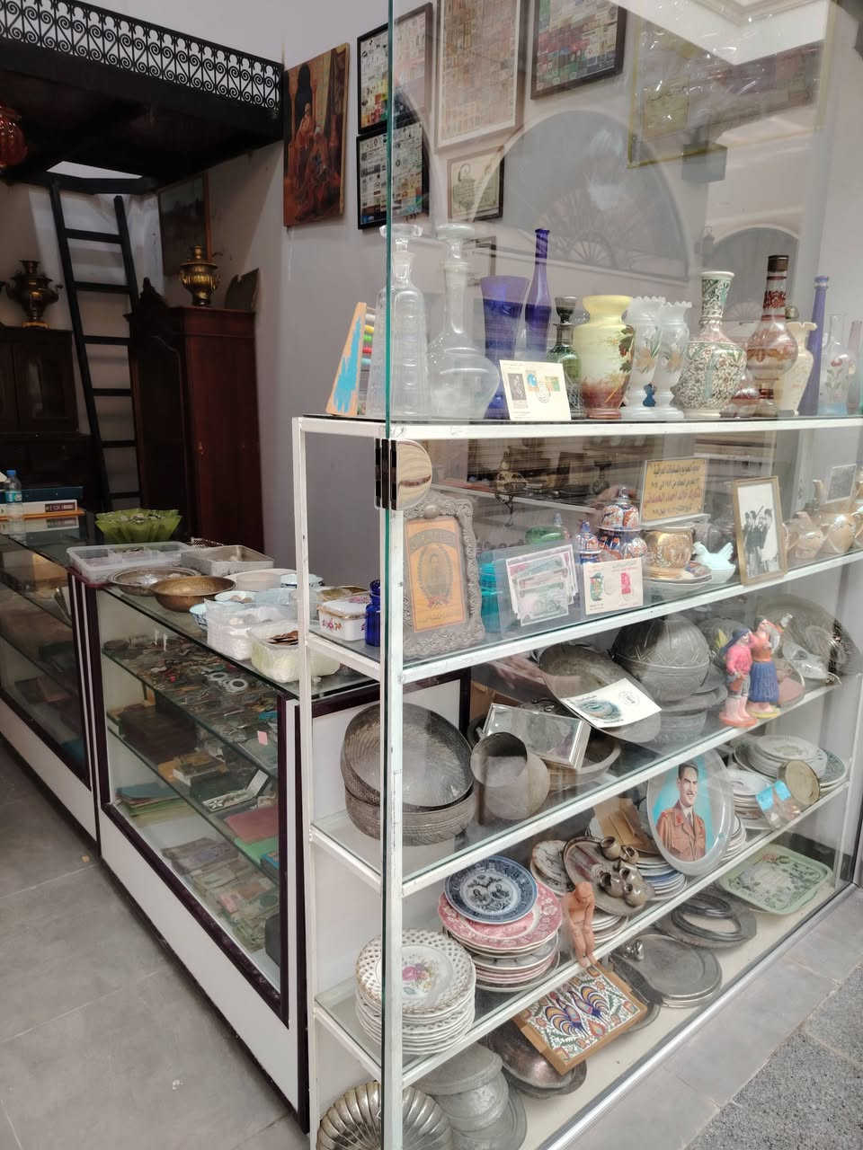 اهلا وسهلا بكل زوار محلات الانتيكات في سوق الأربعاء فرع الانتيكات


**إذا كنت صاحب هذا الإعلان وتريد حذفه لأي سبب، رجاءا أرسل رسالة إلى الدعم الفني**