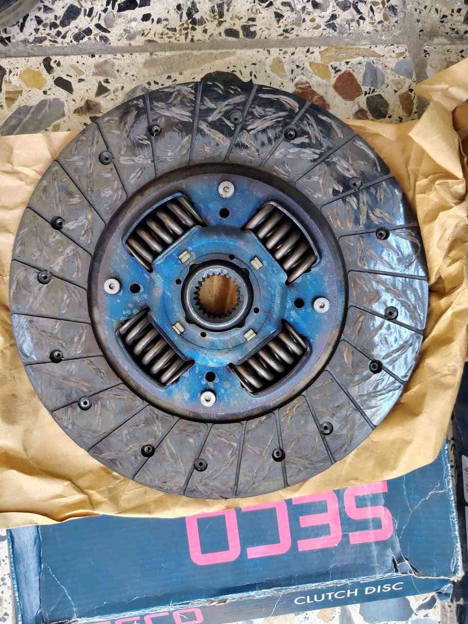 السلام عليكم
كلج نيسان اورفان عالية ويرهم للناصية جديد كوري مشتغل ايام اشتريته وطلع العطل مو منه بالكير السعر ٧٥ الف بغداد مدينة الصدر ***********
