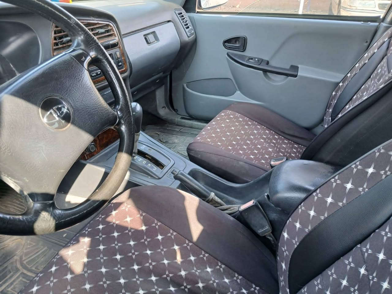 سلام عليكم سياره برنس فراشه موديل ٩٧ محرك مسكر جديد كير اوتوماتيك جديد سياره مكفوله من لضربه ولخياس صدر جديد منضومه تبريد كلها جاهزه تخم تاير ويل كب جام كهرباء سياره حيل حلوه تراي وين مايعجبك هزه جديده سنويه جديده تحويل السعر ٣٧ورقه وبيها مجال اومراوس حسب لقناعه مباشر عنوان رمادي ٥كيلو ***********
