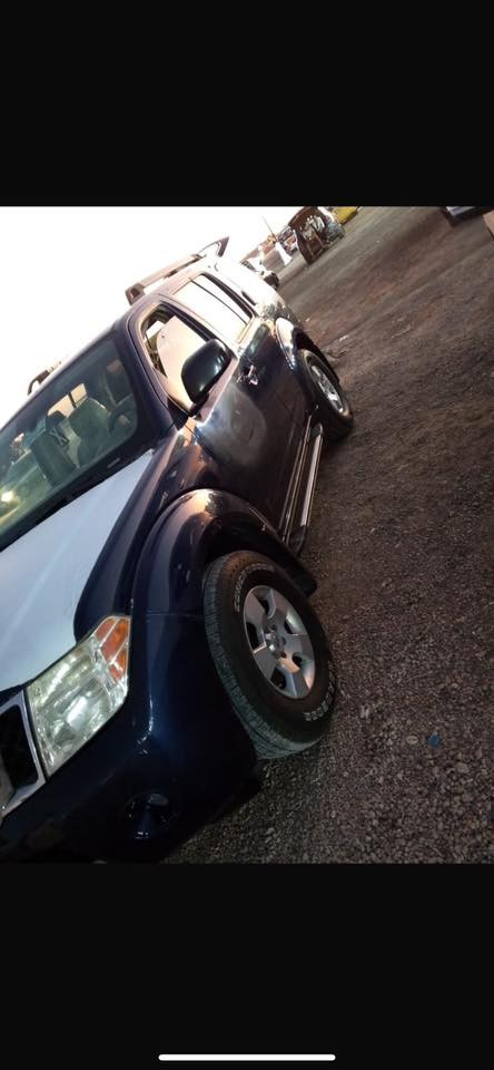 سلام عليكم سياره نيسان باثفندر موديل ٢٠٠٨ محرك ٦ سلندر مكينه ٤٠٠٠ سياره خير من الله كير ومكينه وتبريد مكان الرمادي مستعجل على بيعته الله شاهد عندي عمليه تلفون ***********
