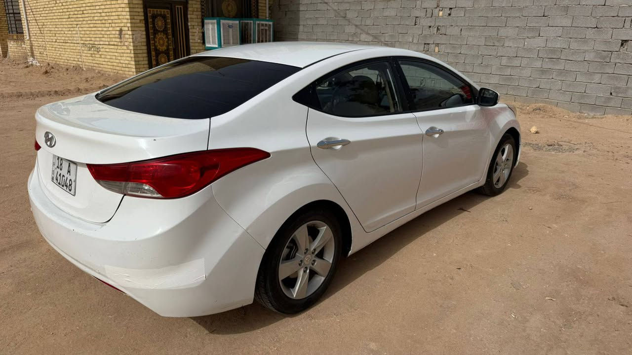 النترا للبيع موديل 14 خليجي رقم بابل نكيليزي بسمي محرك 1800 جديد سياره ونضيفه ج حداديه 
غرفه جديده فول عدا البصمه سياره بيه فقط بنيد قطعه وحده سعر 113 وشراي يتصل


**إذا كنت صاحب هذا الإعلان وتريد حذفه لأي سبب، رجاءا أرسل رسالة إلى الدعم الفني**
