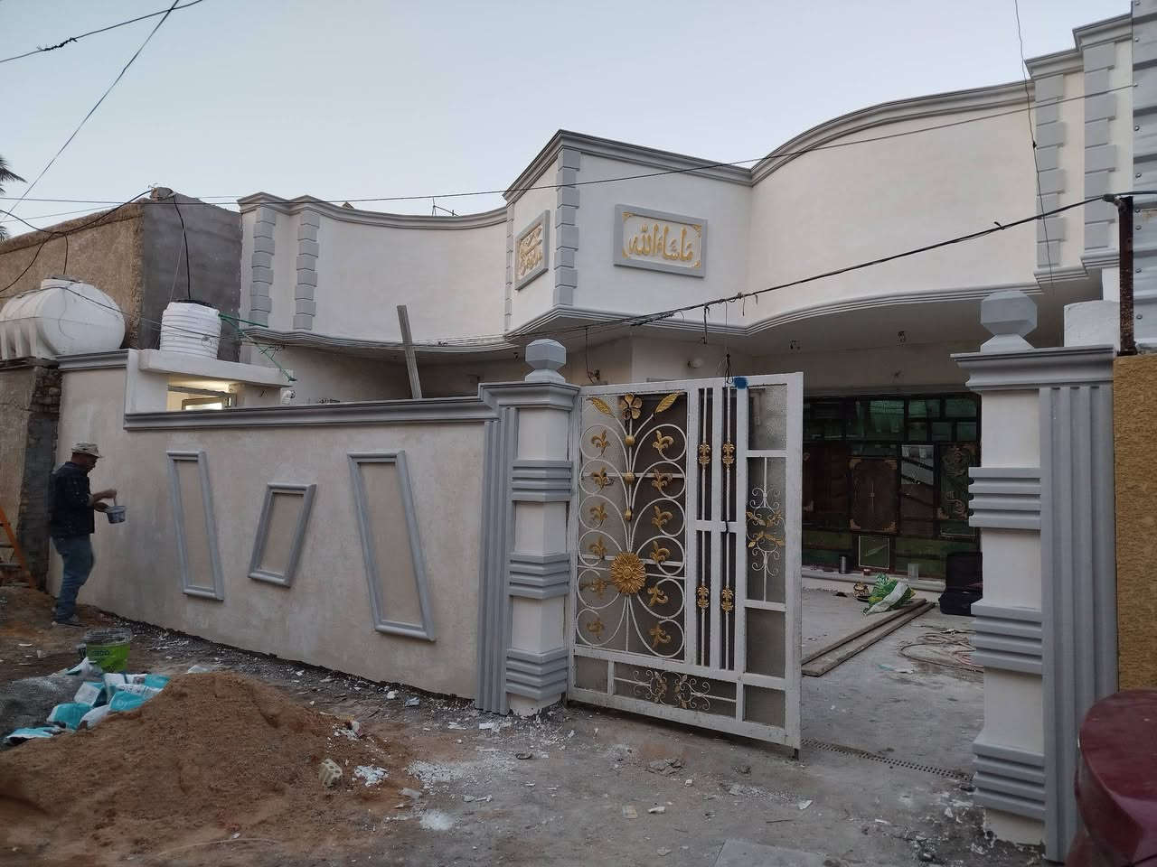 كادر مصرى لاعمال اللبخ والتصفير والتسميع والجراره والسقل
وعمل الوجهيات مع الفوم والطلس 
شغل درجه اولى واسعار مناسبه 
للتواصل ***********
