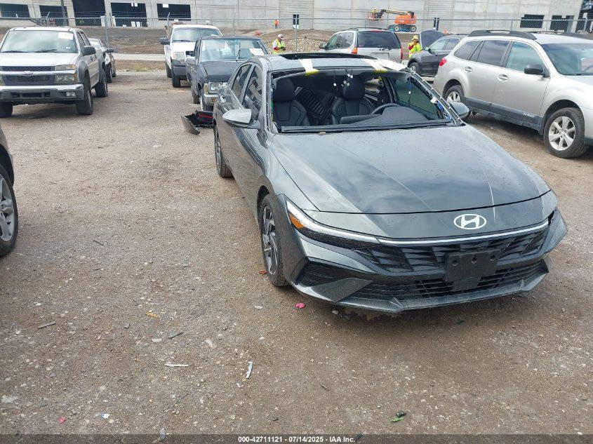 النترا  هايبرد2024  ليمتد
فول مواصفات
هايبرد وارد امريكي  بأسمي بغداد 
صور الحادث مرفقة بالمنشور
فقط بارد بل قماره عل كد الضرر وبل نقل صار بيها طخه بل صندوق ورجع بارد هم بس على كده بدون اي صبغ او تبديل السياره ليبل واحد 
فول مواصفات للاخير 1/1 
دخول ذكي
فتحة سلايد
بصمه ابواب لمس بصمه صندوق 
سستم سماعات BOSE
إنارة ترحيبية في قبضات الابواب 
صندوق ذكي يفتح عند الاقتراب 
رادارات 360  درجة 
نظام محافظة على المسار
قيادة ذاتية 
شحن لاسلكي
حساسات خلفية
اضاءة اماميه 3 عدسات 
بك لايت لد
كشنات جلد /تدفئة تبريد ب الكشن 
كشن السائق كهرباء خزن ميموري حركتين
تبريد شاشة مناخين منفصلين 
شاشة معلومات كبيرة 
شاشة عدادات دجتل
اوتوهولد autohold
هاند بريك بصمه finger brake 
وضعيات قياده ( سبورت ، نورمل ، سمارت)
مراية وسطية تعتيم ذاتي 
‏Abs &Esp
ماشيه 18
مكاني بغداد الشعب ***********
