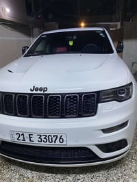 ‏السلام عليكم 🌟 ‏  ‏🚘 جيب جراند شيروكي خليجي وكالة   ‏موديل 2021 فئة S...