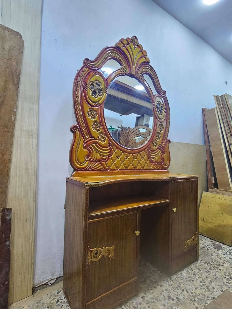 غرفة صاج داخل وخارج عراقية ام خمسه ملحق نظيفة ومابية اي ضرر القاعدة بلوك وثكلية سعرة 600 وبي مجال بسيط مكاني شعب شارع صحه ديوان واكو توصيل داخل بغداد لاتصال واتساب فقط ***********
