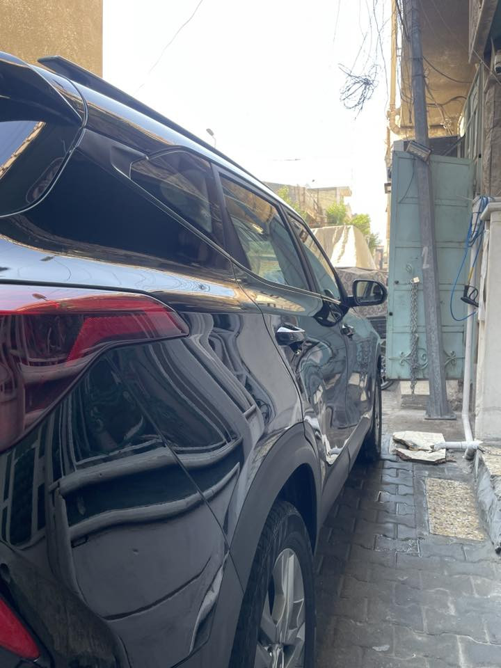 كيا سيلتوس خليجي موديل ٢٠٢٢ ماشية  ٤١  الف                                                        
فول مواصفات 

حساسات 
فتحة 
تشغيل عن بعد 
تبريد قطعتين 
بصمة 
ترحيب عند الاقتراب 
شاشة اعطال 
مري شفط قابلة للطي 
كشاف ضباب 
كامرة دوارة 
محرك 1600 دوش 
كير at 
حساس اطارات 
وبعد بيها مواصفات 
للاستفسار خاص او *********** 
المكان بغداد
