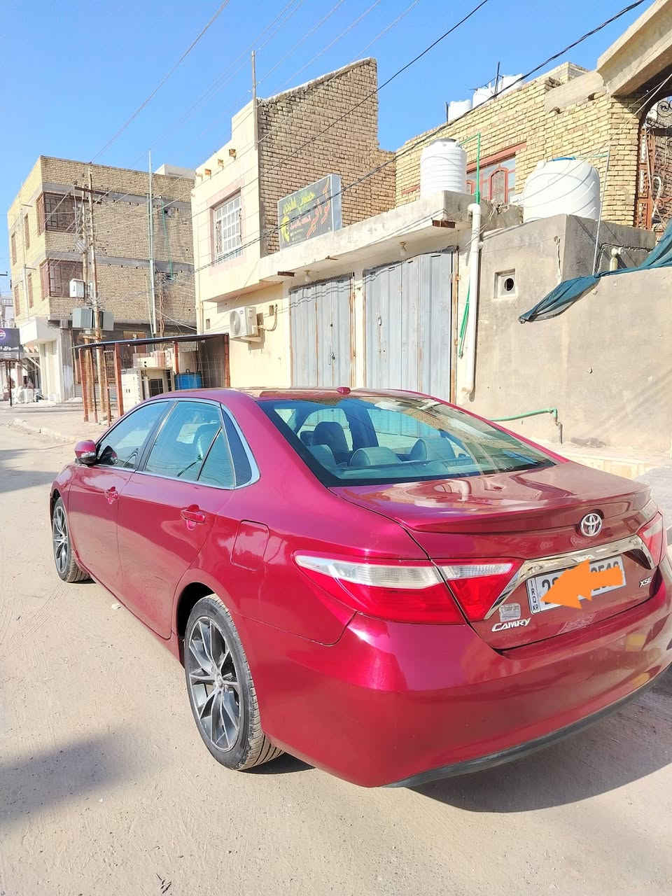 كامري 2017. للبيع
فئة XSE. 
محرك DUAL VVT-i. 
نظام التحكم الديناميكي في السرعة (DRCC) مع تنبيه حركة السيارة. 
مفتاح إعادة ضبط نظام مراقبة ضغط الإطارات (TPMS). 
تحذير نظام ما قبل الاصطدام.
نظام شحن لا سلكي 
مبدل مدكر ثنين + بنيد. 
صبغ حزام فقط.
سنويه تنتهي 28 
السعر 160 .
***********
