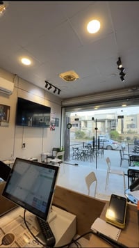 كوفي هاوس للبيع كامل (الاسم+غراض +المكان) في منطقة بغداد/ المشتل (المر...