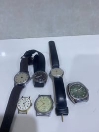 ساعات عاطلة • توصيل