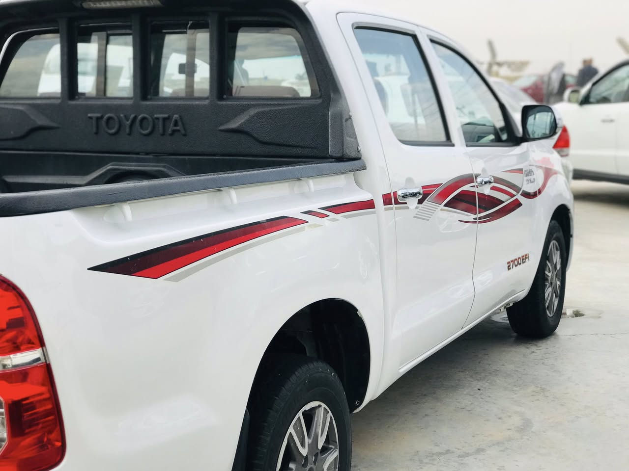 السلام عليكم للبيع ومراوس بيكم 2015 مكفوله كفاله عامه رقم بغداد دولي  سعودي ام الدعاء ناطق صاج ملكي دبل جكمجه تخم تاير 
تبريد ثلج 🧊 شاصي 19 محرك شركه سنويه 2027  مكاني واسط الكوت 
للاستفسار 

‭0773 211 5675‬
***********
