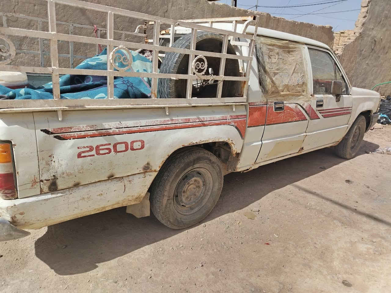 السلام عليكم سيارة للبيع
موديل 1992 السعر 17 وبيها مجال قليل
محفظة الديوانية / غماس كلشي شغالة بيها السيارة بس السنوية صاقطه
***********
