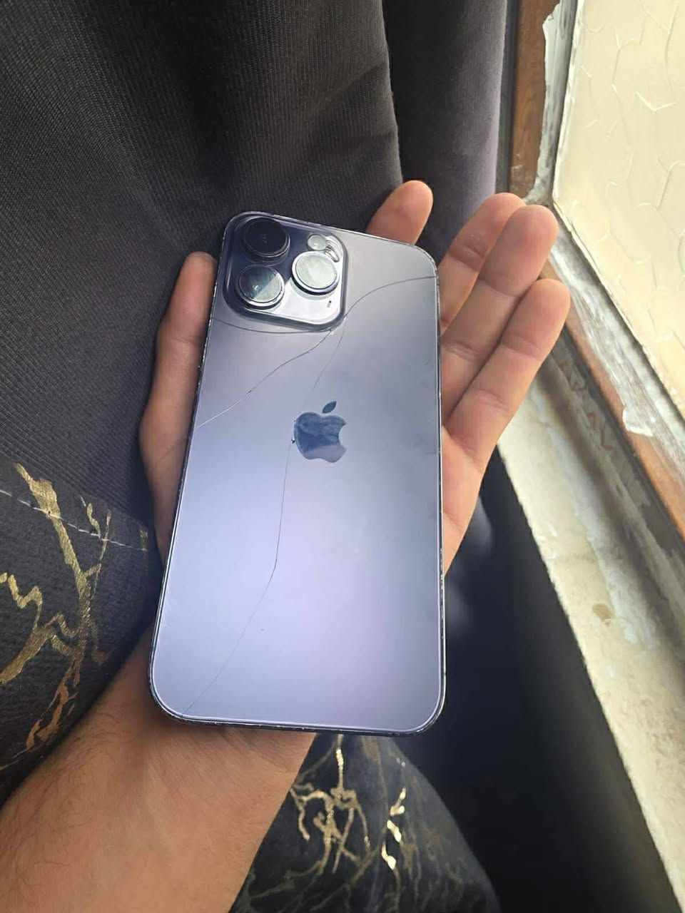ايفون 14 برو ماكس ذاكره ١٢٨ مبدل بس شاشه و ٣ خيارات وبطاريه اصليه وكاله كل شي تمام كامره حلوه ومرتبه بيه بس الظهر شوي مفطور والفيس ايدي شغال بس مرات ما اعرف يشكل سعره ٧٥٠ الف
مكاني بغداد الدوره حي المعلمين حياكم ماكو توصيل او مراوس فقط بيع وباقي الاشياء مكفوله


**إذا كنت صاحب هذا الإعلان وتريد حذفه لأي سبب، رجاءا أرسل رسالة إلى الدعم الفني**