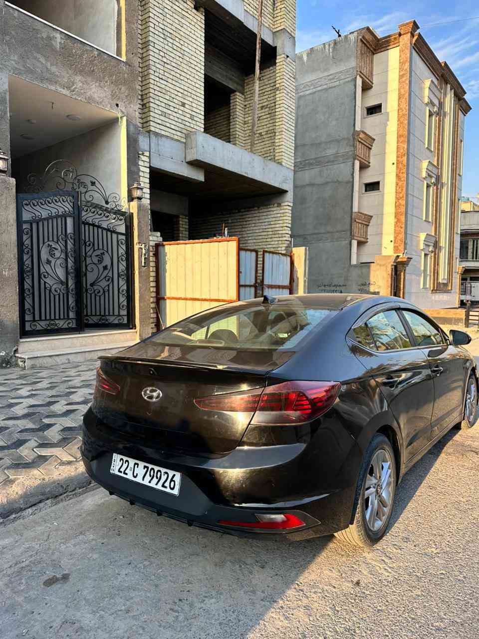 مكينة ٢٠٠٠ كير At بلادي المرغوب
رقم اربيل
ماشيه ١٠٢ الف 
من امريكا بدون حادث فقط مشخطين الباب الخلفي والجاملغ الخلفي 
صور الحادث مرفقة 
بالعراق انطخت بالباب والجاملغ وايضا بوجه الجنطة 
السيارة تحكم سترين وشاشة ابل كار بلي 
وتحديد مسار ونقطة عمياء ورادار امامي وكاميرا خلفية 
حجر البيئة يحتاج تنظيف
شرط التحويل.
مكان السيارة بغداد حي الجهاد
***********
