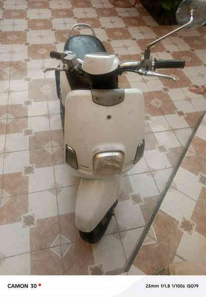 السلام عليكم ورحمة الله وبركاته اخوان دراجه ماكس بوليس طالعه من الزيتون صارلها شهر من طالعه دراجه نضيفه وشوفه العين تجي تفحص وتروح سعرها( مليون و150) بيها مجال حك الجيه 

تفاصيل اكثر.    ***********
اخوكم وخادمكم
