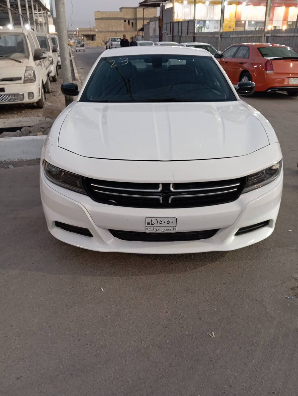 جارجر للبيع او مراوس حسب القناعه
موديل 2023 آخر اصدار 
بدون رقم 
شواصي كفالة لا حار ولا بارد 
لغد راجع عل بارد 
حادث موضح بالصور 
سياره جاهزه  مابيها نقص 
محرك 3600
شاشه جبيره
ماشية 46
سياره جاهزه سعر 225
واتساب ***********
