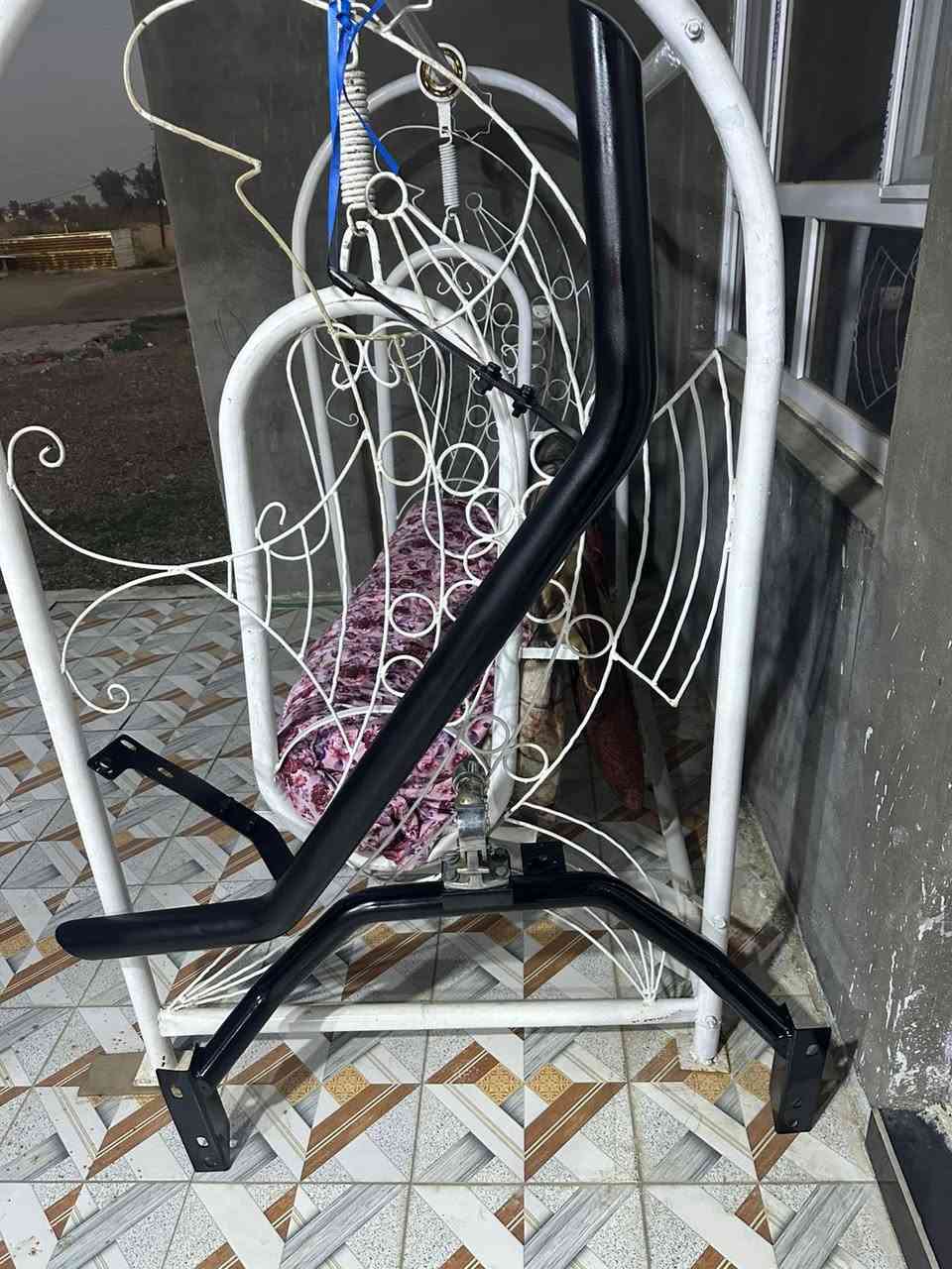 السلام عليكم دعاميات مال هايلوكس امامي وخلفي شغل ثقيل جدد العنوان بغداد السعر 150
***********
