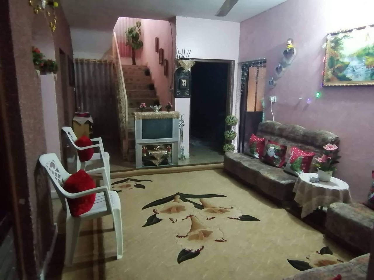 السلام عليكم دار للايجار  او للبيع يصلح سكن او مجمع طبي  حي الظباط قرب المستشفى الفلوجه العام الفرع المقابيل باب الطوارئ حاليااا الاستفسار اكثر الاتصال عله الرقم ***********
