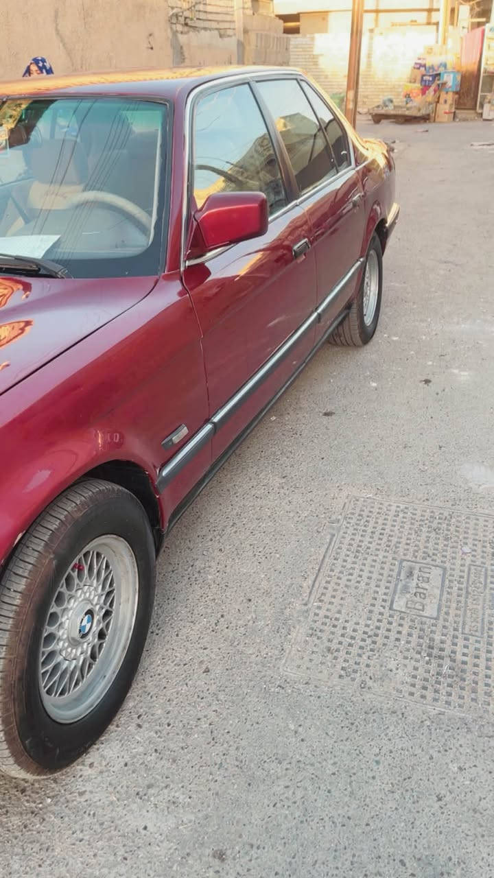 السلام عليكم
735 للبيع فقط رقم بغداد موديل91اصل مكينة كير تبريد غرفة كهربائيات كلها تمام وبالخير على الياخذها مو ترغيب السيارة كلش حلوة ونظيفة لاكن بسبب الضروف السعر 57وبيه مجال مكاني بغداد ***********  بي واتساب
