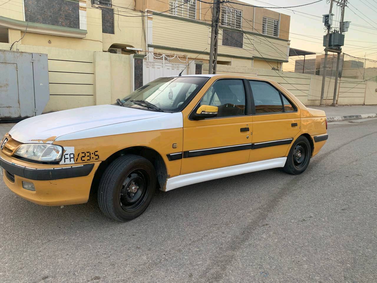 بيجو بارص موديل15 رقم بغداد تخم تاير +تدفئه تبريد كهربائيات كلها شغاله +كبات ستييل 
السعر 40 وبيها مجال مكان السياره كربلاء /الحسينيه