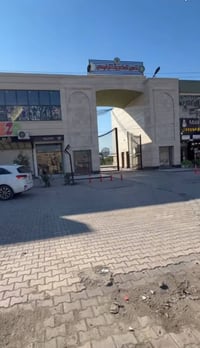 محلات ٦٠٠ م واجهة ٣٠ نزال ٢٠تجارية للبيع في منطقة العامرية بسعر مناسب ...