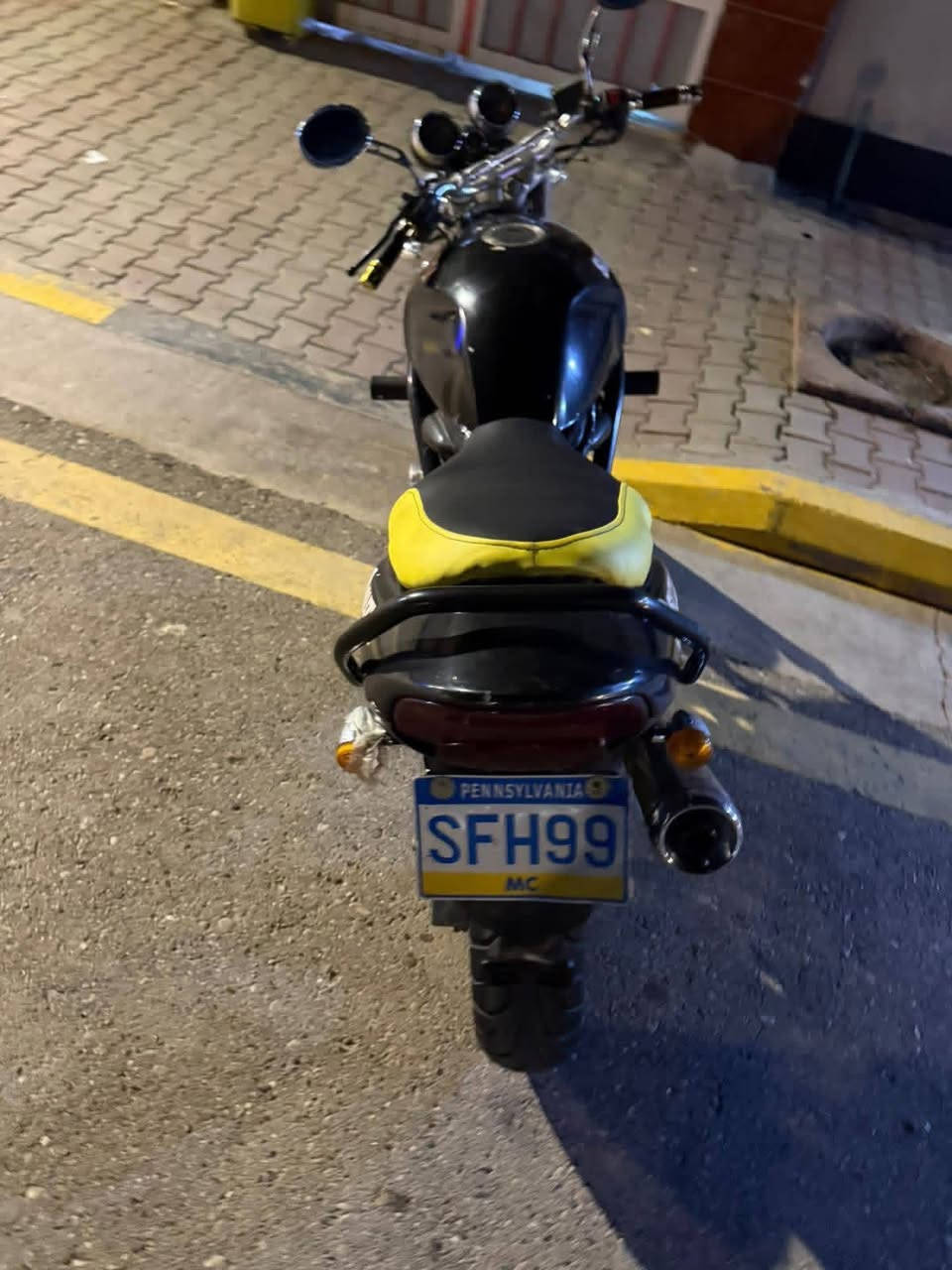 السلام عليكم
بانده ربع البيع أو مراوس 
مكاني الضلوعيه 
***********
