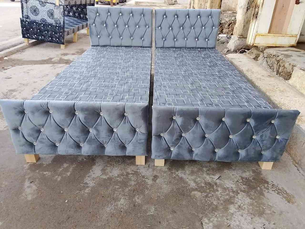 توصيل مجاني داخل الموصل
تخت نفر خشب عراقي جديد بلوك احمر _16 ملم
رجلين 6_3×3_
السعر_ 55_
 التوصيل مجاني داخل الموصل  الون حسب طلب للحجز خاص

شرط اي اختلاف يرجع الطلب بيد المندوب بدون دفع اي مبلغ 

ملاحضه 
الون حسب طلب الزبون @إشارة


**إذا كنت صاحب هذا الإعلان وتريد حذفه لأي سبب، رجاءا أرسل رسالة إلى الدعم الفني**