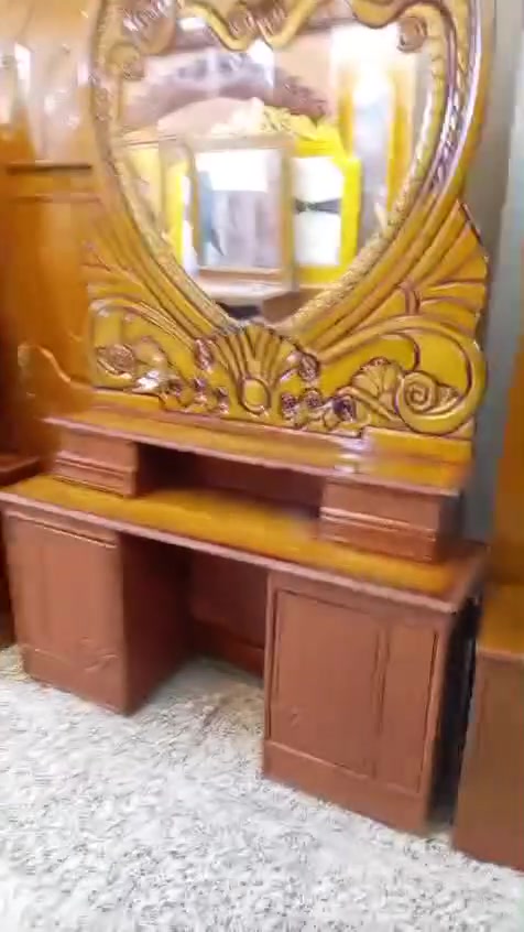 محتاج مندوبه شوفلي غرف نوم لي عنده يدز خاص وتساب اشتري كافت الخشاب ***********
