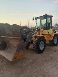 فولفو ٣٥ • موديل ١٩٩٩ • بعقوبة